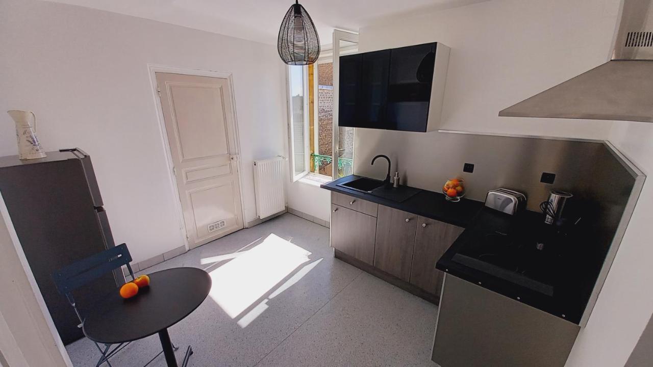 Appartement, 2Eme Etage Avec Piscine Partagee Sedan Eksteriør billede